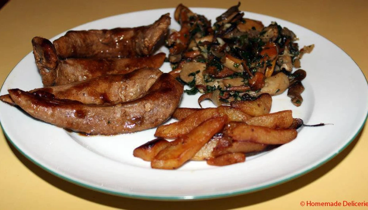 Aiguillettes de canard, miel pommes champignons