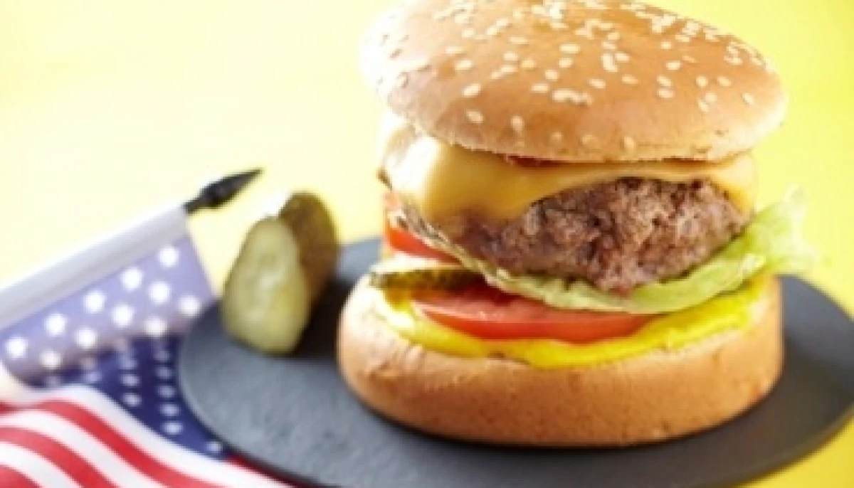 American Cheeseburger