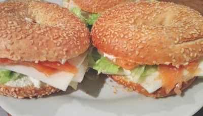 Baggels au saumon fumé et fromage à l'ail