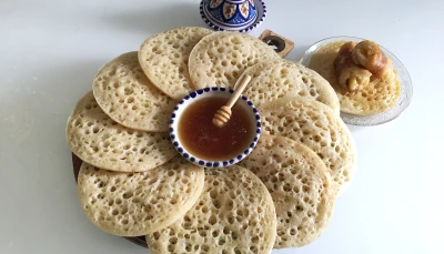 Baghrirs ( crêpes mille trous) à la farine
