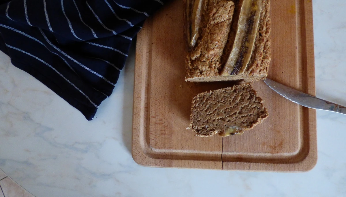 Banana Bread (vegan option)