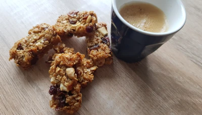 Barre de céréales gourmande aux fruits secs