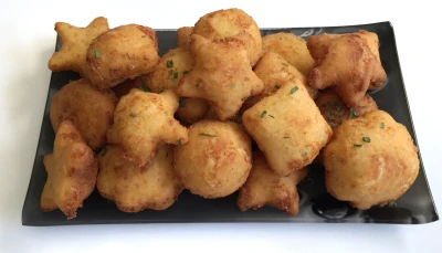 Beignets salés au fromage