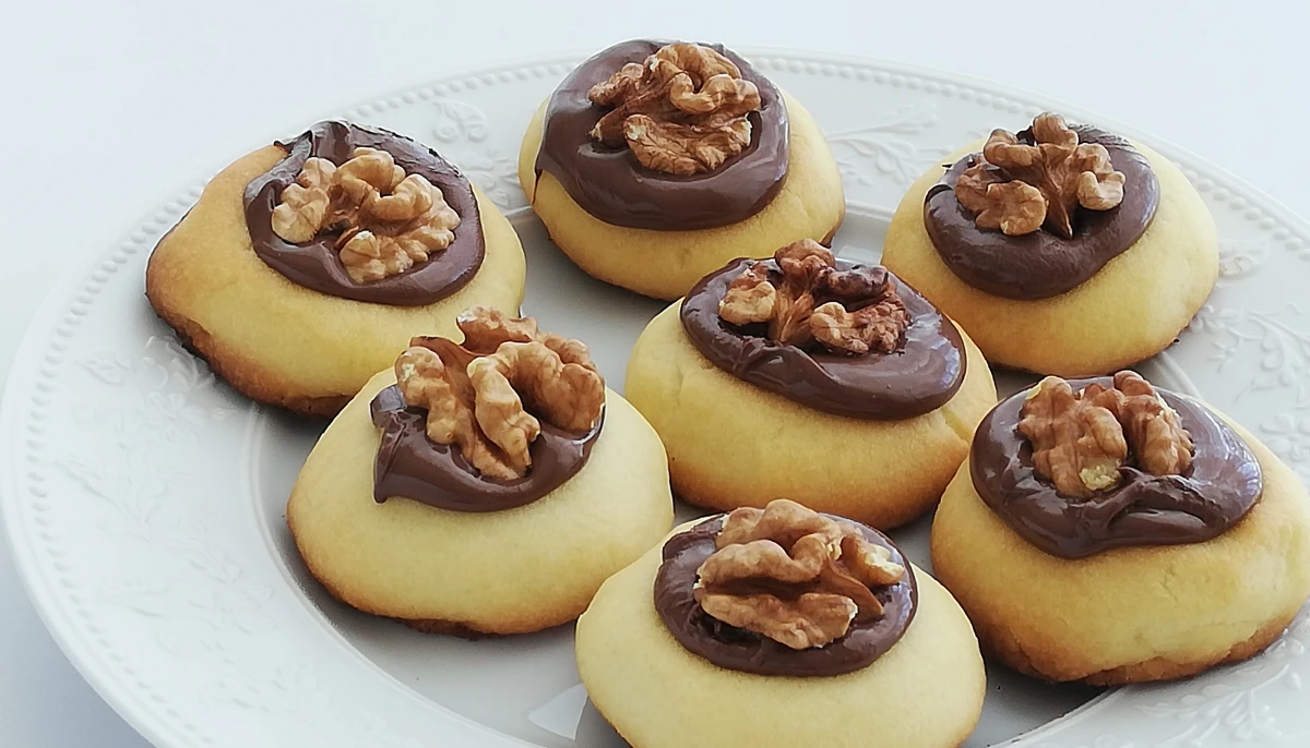 Biscuits nappés au chocolat