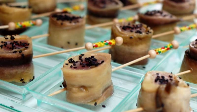 Bouchées d'aubergines aux tomates confites