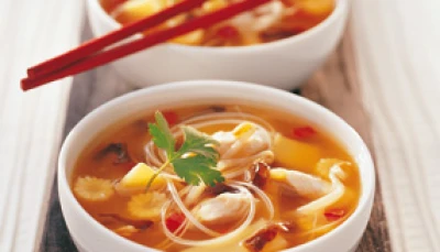 Bouillon de légumes et Nouilles chinoises