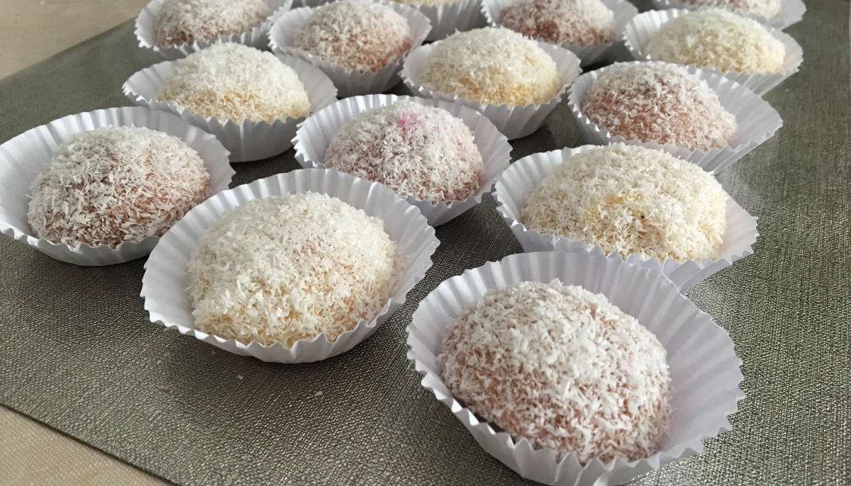 Boules de coco à la confiture