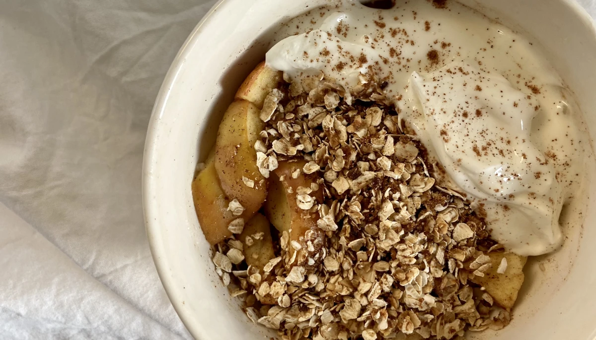 Breakfast apple pie