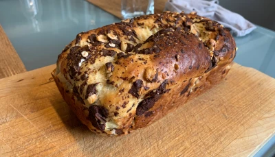 Brioche chocolat noisettes