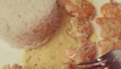 Brochette de crevette coco-curry