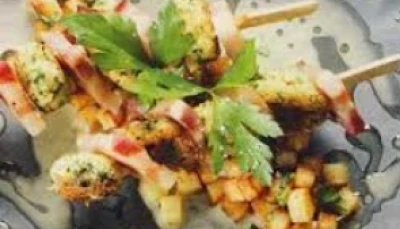 Brochettes d’escargots panées au lard