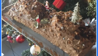 Bûche roulée aux pommes et caramel au beurre salé