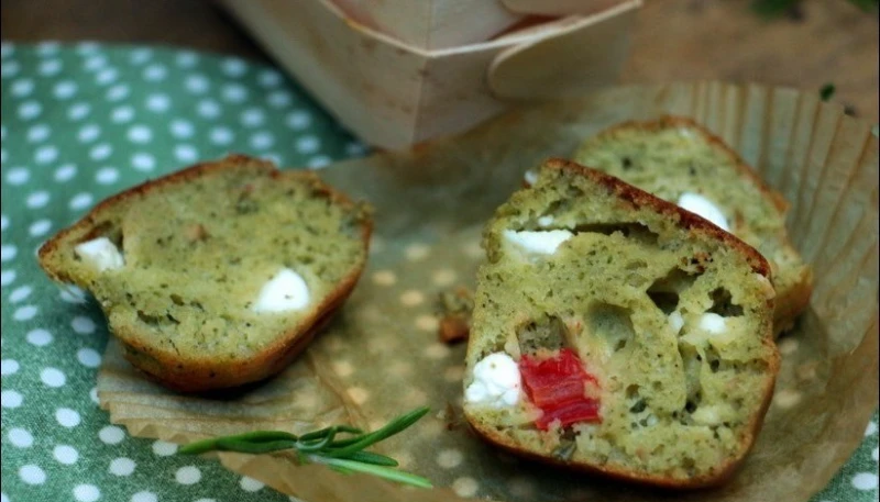 cake au pesto, Tomates cerise