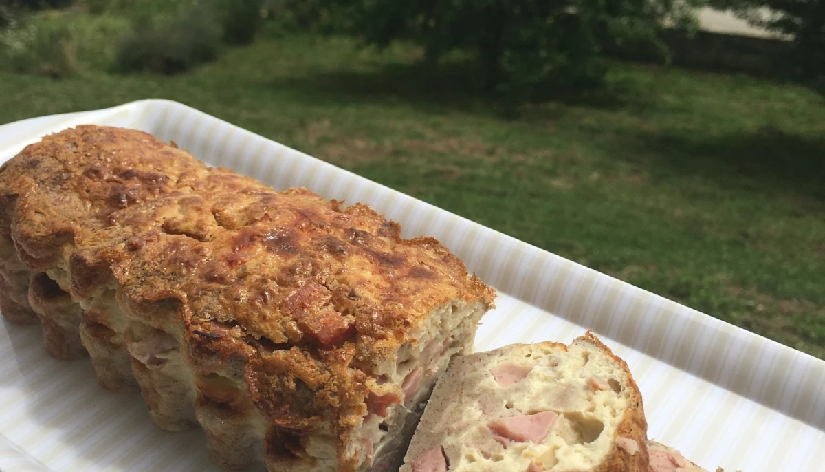 Cake au sarrasin bacon et rapé