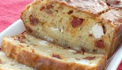 Cake chorizo et chèvre