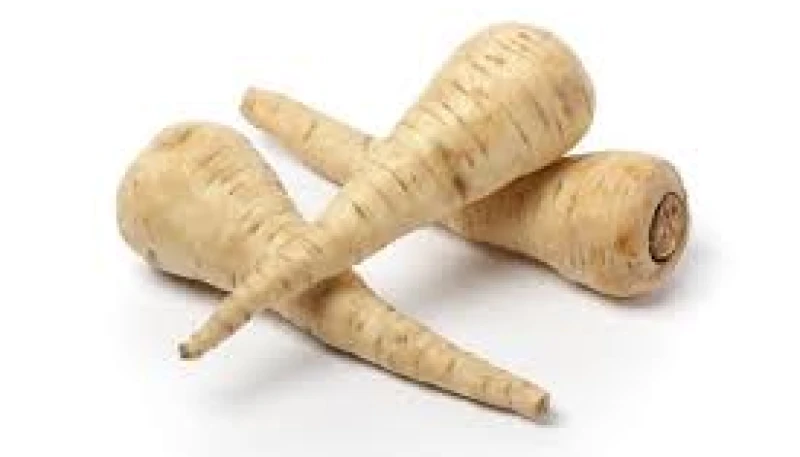 Cake d’épeautre au panais et au fromage de brebis