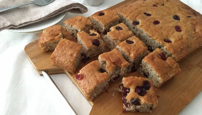 Cake moelleux aux cranberries