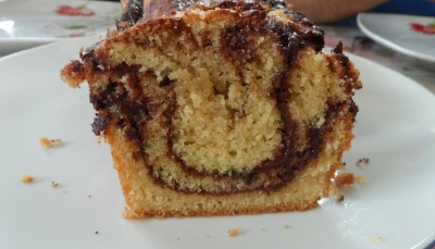 Cake noisettes-chocolat