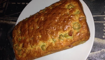 Cake olives et dés d'épaule