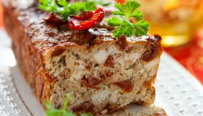 Cake salé poulet rôti/tomates séchées