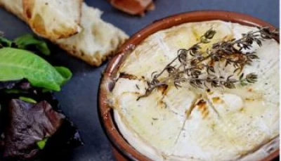 CAMEMBERT AU FOUR