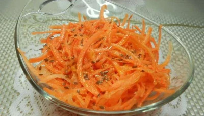 Carottes râpées sauce miel épicé