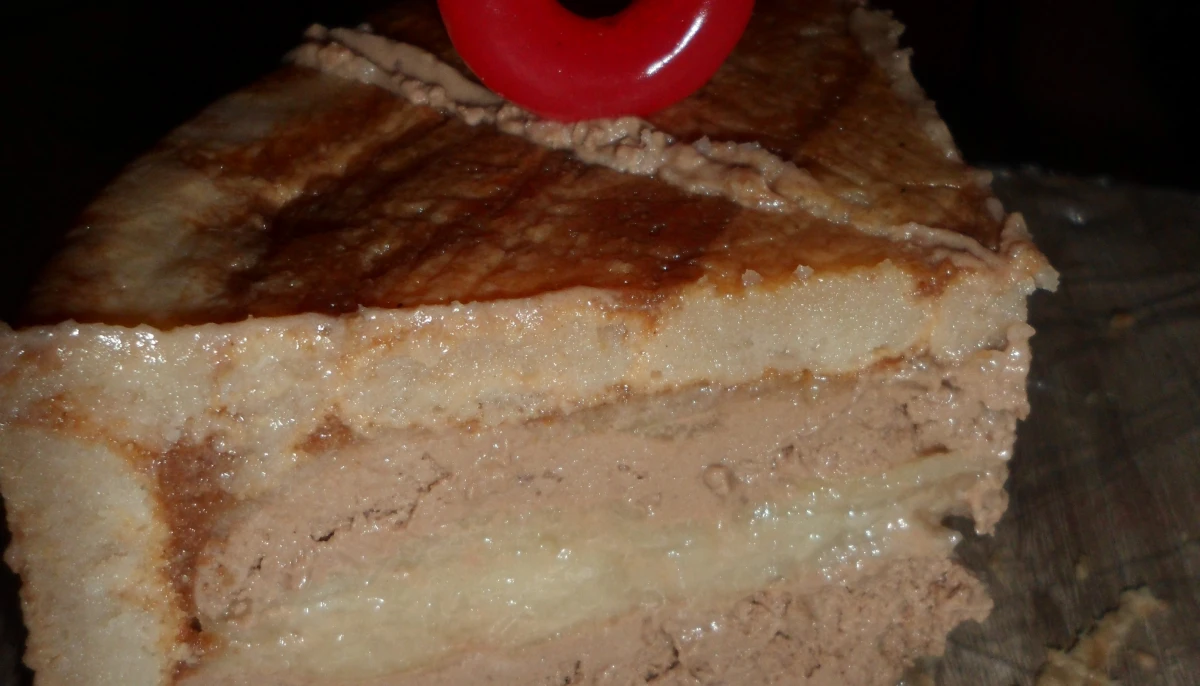 Charlotte au chocolat et aux fruits