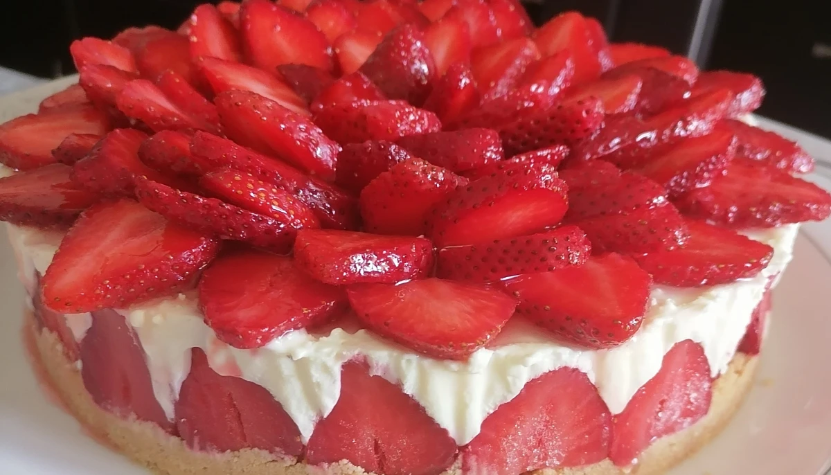 Cheesecake sans cuisson façon fraisier