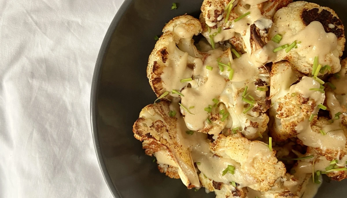 Chou-fleur rôti sauce tahini