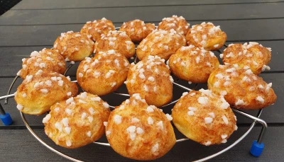 Chouquettes