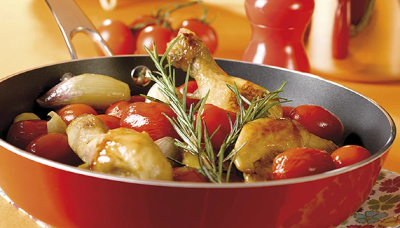Cocotte de poulet aux tomates cerises
