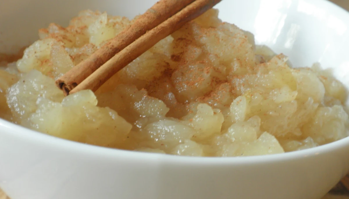 Compote de pommes au micro-ondes