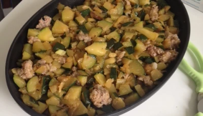 Courgettes à la chair à saucisse (variante gratin)