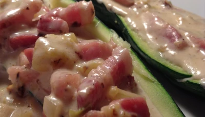 Courgettes farcies ( sans four )