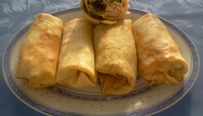 Crêpes en rouleaux de printemps