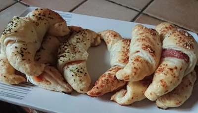 Croissants au saumon et jambon persillé