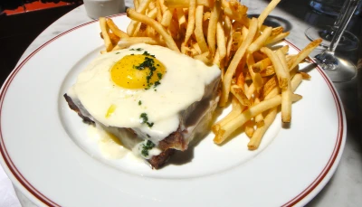 Croque Burger Madame façon pain perdu