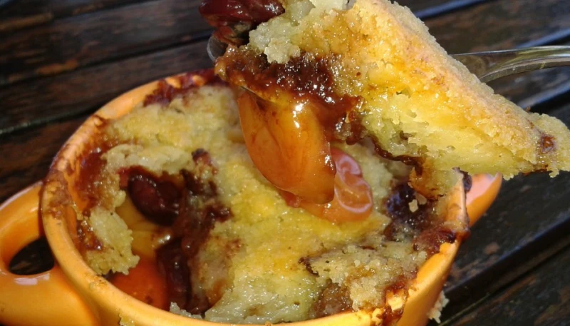 Crumble cerise-chocolat