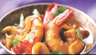 Curry de crevettes sucrées pimentées