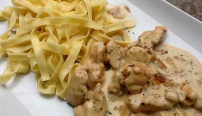 Émincé de Poulet à la Moutarde