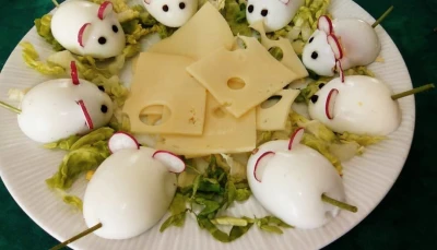 Entrée originale aux oeufs durs et au fromage