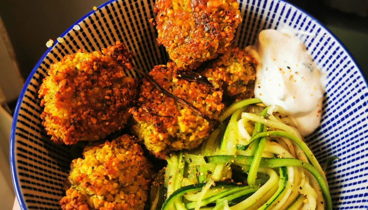Falafels et spaghettis de courgettes