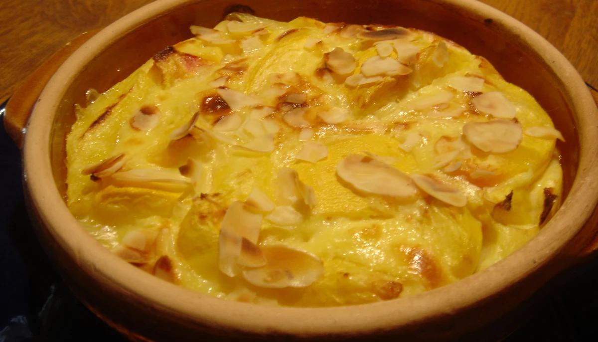 Flan-clafoutis poire amandes