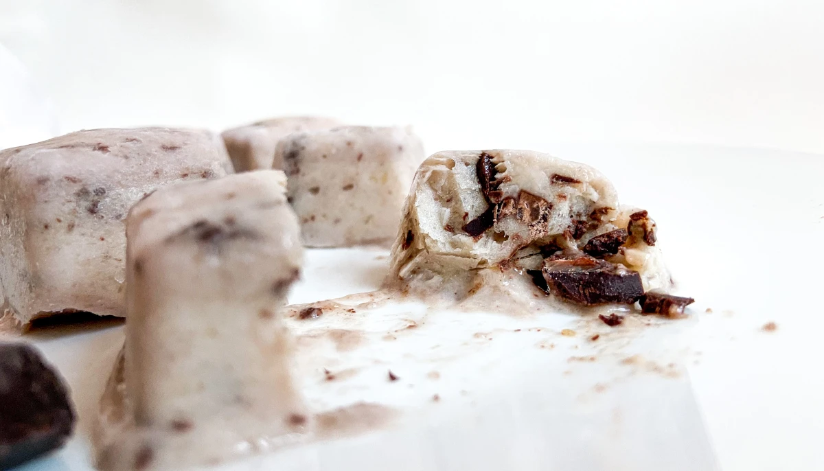 Frozen Balls Stracciatella