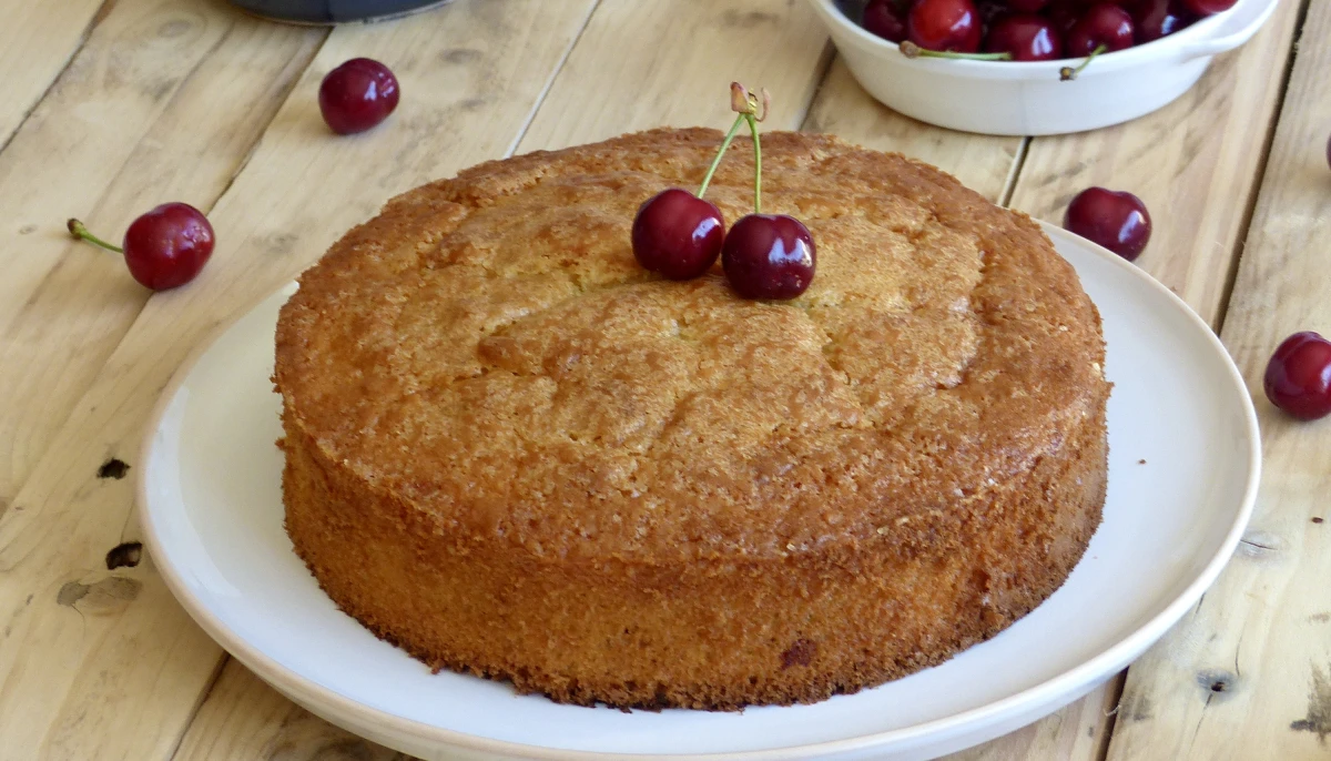 Gâteau au yaourt et cerises