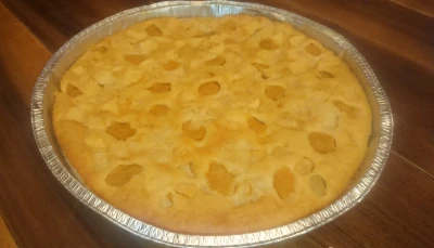 Gâteau aux fruits et compote d'abricots