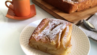 Gâteau aux pommes caramélisées