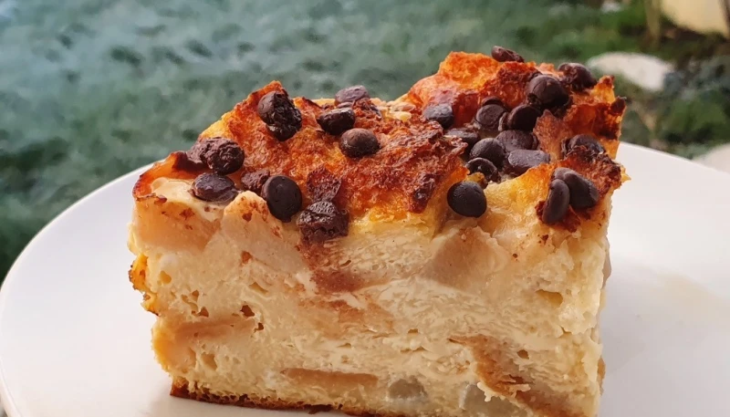Gâteau de pain perdu poire-chocolat