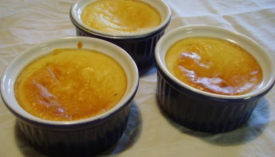 Gâteau de semoule au lait d'amande