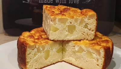Gâteau moelleux pommes-amandes